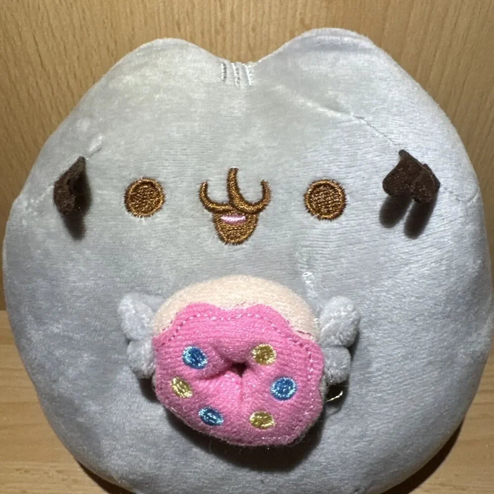 Gund pusheen cat